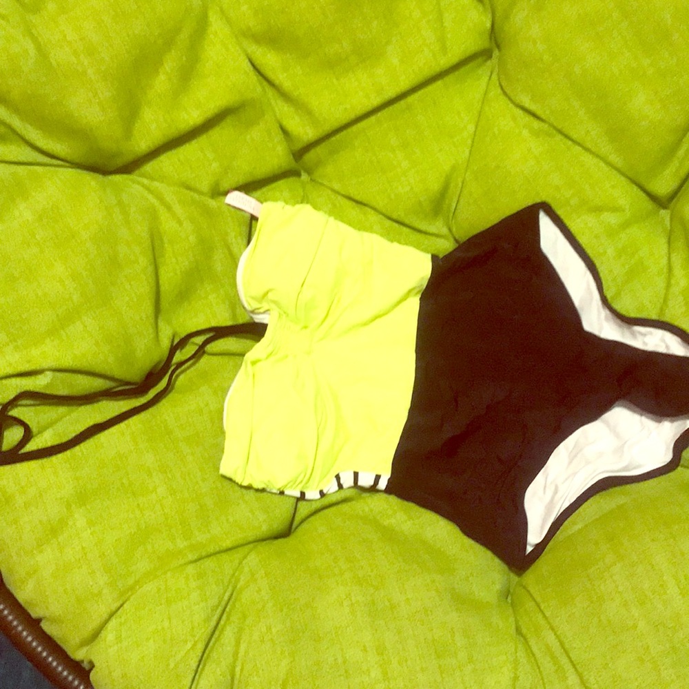 One piece swimsuit